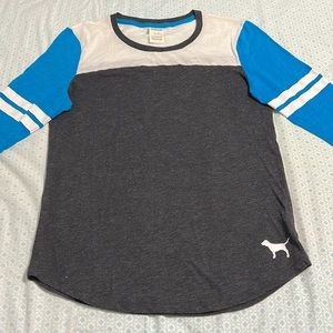 PINK Victoria’s Secret NWOT Gray 3/4 Sleeve Shirt